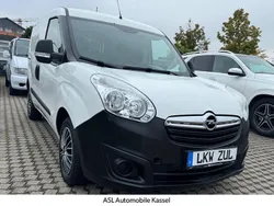 Weiß Gebraucht 2013 Opel Combo Van / Kleinbus | 4.999 € (Fairer Preis)