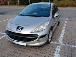 Grau Gebraucht 2025 Peugeot 207 Coupé | 3.200 € (Guter Preis)