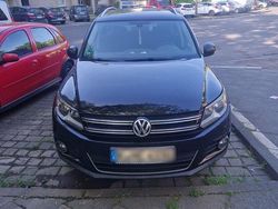 Schwarz Gebraucht 2013 VW Tiguan SUV | 7.300 € (Fairer Preis)