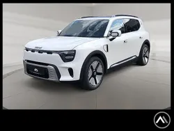 Weiss digital white metallic Gebraucht 2025 Smart #5 Premium SUV | 55.400 € (Teuer)