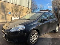 Carbon schwarz Gebraucht 2009 Fiat Grande Punto Active Kleinwagen | 990 € (Superpreis)