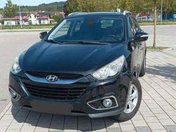 Schwarz Gebraucht 2012 Hyundai ix35 Premium SUV | 11.100 € (Fairer Preis)