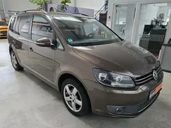 Braun Gebraucht 2011 VW Touran Comfortline Van / Kleinbus | 5.999 € (Fairer Preis)