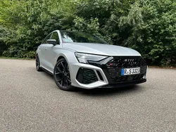 Schwarz Gebraucht 2024 Audi RS3 Comfort Kleinwagen | 61.999 € (Guter Preis)