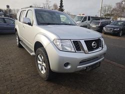 Silber Gebraucht 2012 Nissan Pathfinder SUV | 5.500 €