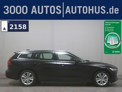 Black solid stone / solid Gebraucht 2020 Volvo V60 Momentum Kombi | 21.480 € (Guter Preis)