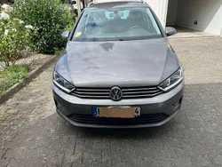 Grau Gebraucht 2016 VW Golf Sportsvan Comfortline Van / Kleinbus | 9.200 € (Guter Preis)