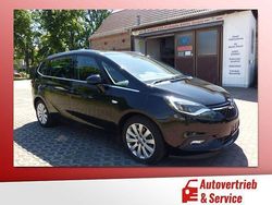Schwarz Gebraucht 2017 Opel Zafira Van / Kleinbus | 14.790 € (Fairer Preis)