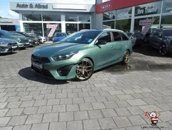 Grün Neu 2025 Kia Ceed Sportswagon GT-Line Kombi | 36.770 € (Teuer)