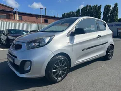 Silber Gebraucht 2012 Kia Picanto Spirit Kleinwagen | 2.900 € (Guter Preis)