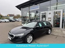 Schwarzmagic perleffekt Gebraucht 2024 Skoda Octavia Essence Kombi | 27.980 € (Guter Preis)