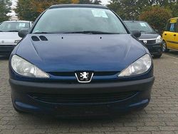Blau Gebraucht 2001 Peugeot 206 Filou Limousine | 1.450 € (Fairer Preis)
