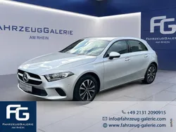 Iridiumsilber metalliclack Gebraucht 2023 Mercedes A200 Limousine | 26.450 € (Fairer Preis)