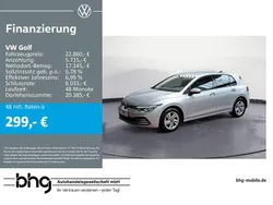 Silber Gebraucht 2022 VW Golf VIII Life Limousine | 22.860 € (Fairer Preis)