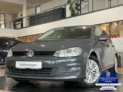 Grau Gebraucht 2015 VW Golf VII Cup Limousine | 11.980 € (Fairer Preis)