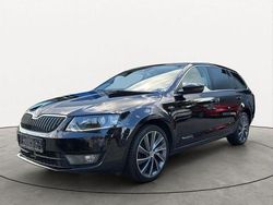 Schwarz Gebraucht 2017 Skoda Octavia LAURIN & KLEMENT Kombi | 19.380 € (Teuer)