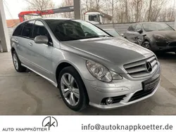 Silber Gebraucht 2008 Mercedes R320 AMG Van / Kleinbus | 6.999 € (Fairer Preis)