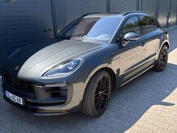 Grau Gebraucht 2023 Porsche Macan GTS SUV | 102.100 € (Fairer Preis)