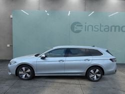 Silber Gebraucht 2024 VW Passat Pro Kombi | 36.599 € (Guter Preis)