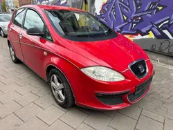 Rot Gebraucht 2005 Seat Altea Sport Van / Kleinbus | 1.800 € (Guter Preis)