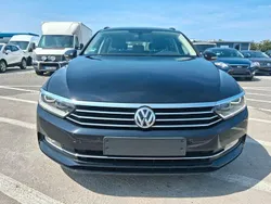 Schwarz Gebraucht 2018 VW Passat Kombi | 12.700 € (Guter Preis)