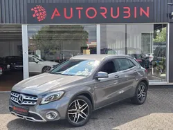 Grau Gebraucht 2017 Mercedes GLA200 SUV | 17.700 € (Fairer Preis)