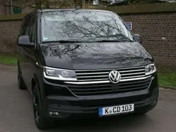 Schwarz Gebraucht 2021 VW T6.1 Van | 36.995 € (Fairer Preis)