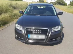 Grau Gebraucht 2012 Audi A3 Sportback Kombi | 6.000 € (Fairer Preis)