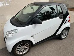 Weiß Gebraucht 2012 Smart ForTwo Coupé Pure Coupé | 5.500 € (Fairer Preis)
