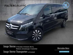 Obsidianschwarz Gebraucht 2023 Mercedes V300 Van / Kleinbus | 61.990 € (Fairer Preis)