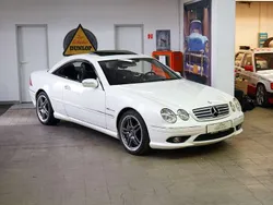 Weiß Gebraucht 2005 Mercedes CL65 AMG AMG Coupé | 89.700 €