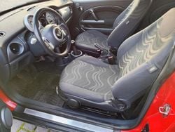 Rot Gebraucht 2004 Mini ONE Kleinwagen | 799 € (Fairer Preis)