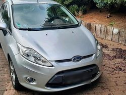 Silber Gebraucht 2009 Ford Fiesta Kleinwagen | 4.900 € (Fairer Preis)