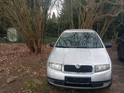 Silber Gebraucht 2004 Skoda Fabia Kombi | 900 € (Guter Preis)