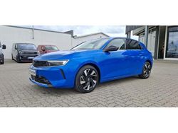 Blau Gebraucht 2022 Opel Astra Elegance Limousine | 16.995 € (Fairer Preis)