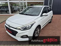 Weiß Gebraucht 2020 Hyundai i20 Style Limousine | 14.500 € (Fairer Preis)
