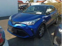 Nebula blue/ black Gebraucht 2020 Toyota C-HR Team SUV | 21.990 € (Fairer Preis)