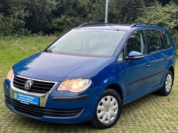 Blau Gebraucht 2010 VW Touran Conceptline Van / Kleinbus | 3.990 € (Fairer Preis)