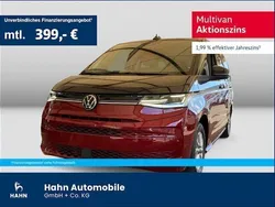 Schwarz Gebraucht 2024 VW Multivan Life Van / Kleinbus | 57.900 € (Fairer Preis)