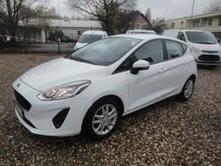 Weiß Gebraucht 2020 Ford Fiesta Cool & Connect Limousine | 10.950 € (Guter Preis)