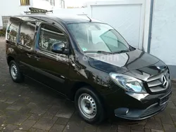 Schwarz Gebraucht 2017 Mercedes Citan 109 Van / Kleinbus | 9.900 € (Guter Preis)