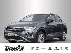 Indiumgrau metallic Gebraucht 2024 VW T-Roc Style SUV | 27.980 € (Guter Preis)