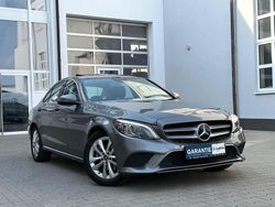 Grau Gebraucht 2019 Mercedes C200 Avantgarde Limousine | 26.950 € (Fairer Preis)