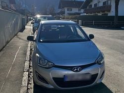 Silber Gebraucht 2014 Hyundai i20 Classic Kleinwagen | 4.700 € (Guter Preis)
