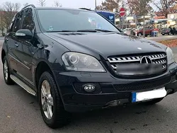 Schwarz Gebraucht 2008 Mercedes ML280 Edition 1 SUV | 7.000 € (Guter Preis)