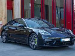 Schwarz Gebraucht 2017 Porsche Panamera 4 Limousine | 69.990 € (Teuer)