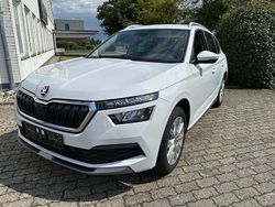 Weiß Gebraucht 2023 Skoda Kamiq Style SUV | 19.500 € (Guter Preis)