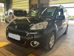 Schwarz Gebraucht 2015 Peugeot Partner Tepee Allure Van / Kleinbus | 17.888 €