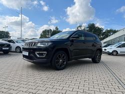 Diamond black crystal schwarz metallic Gebraucht 2020 Jeep Compass Limited SUV | 18.990 € (Fairer Preis)