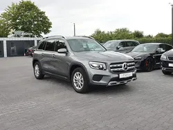 Grau Gebraucht 2023 Mercedes GLB200 SUV | 35.900 € (Superpreis)